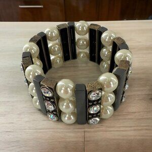 Lia Sophia Classique Pearl Rhinestone Stretch Bracelet